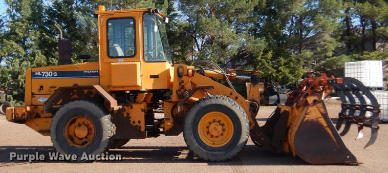 image for item DC8753 Hyundai HL730-3  wheel loader