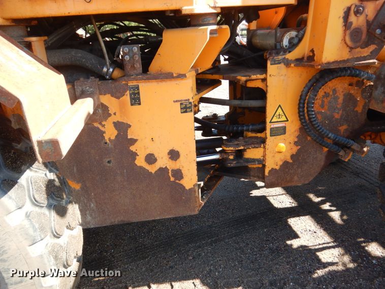 image for item DC8753 Hyundai HL730-3  wheel loader