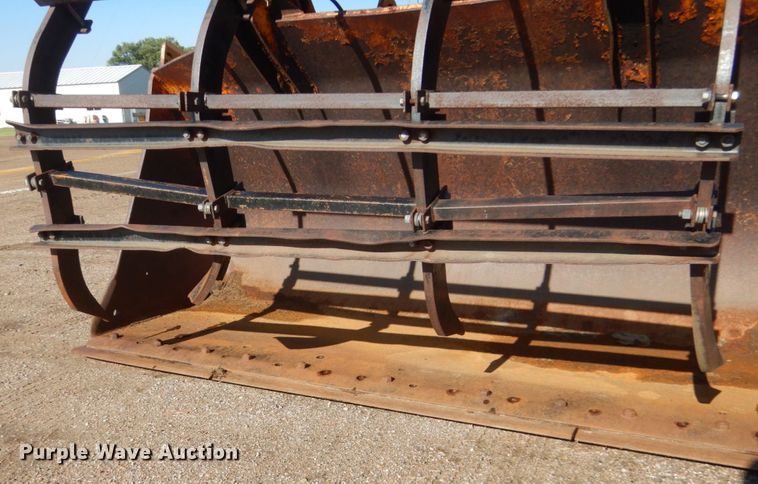 image for item DC8753 Hyundai HL730-3  wheel loader