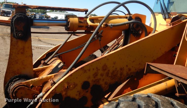 image for item DC8753 Hyundai HL730-3  wheel loader