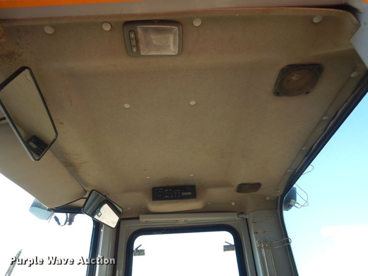 image for item DC8753 Hyundai HL730-3  wheel loader