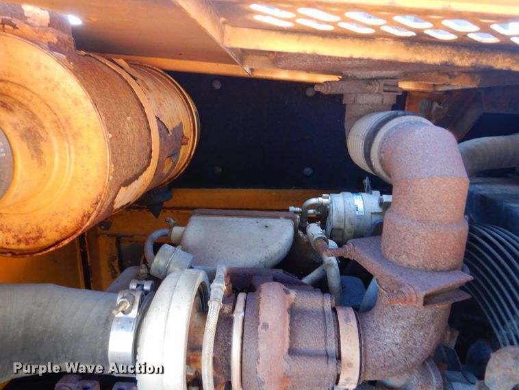 image for item DC8753 Hyundai HL730-3  wheel loader