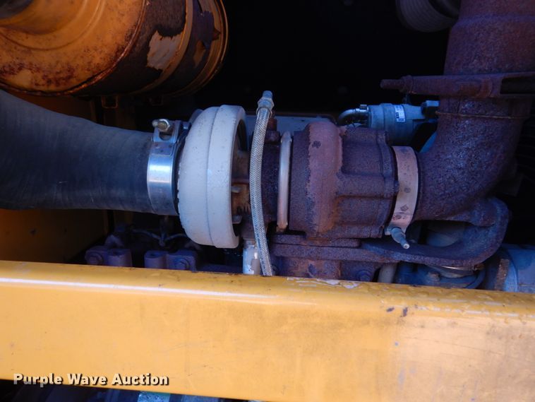 image for item DC8753 Hyundai HL730-3  wheel loader