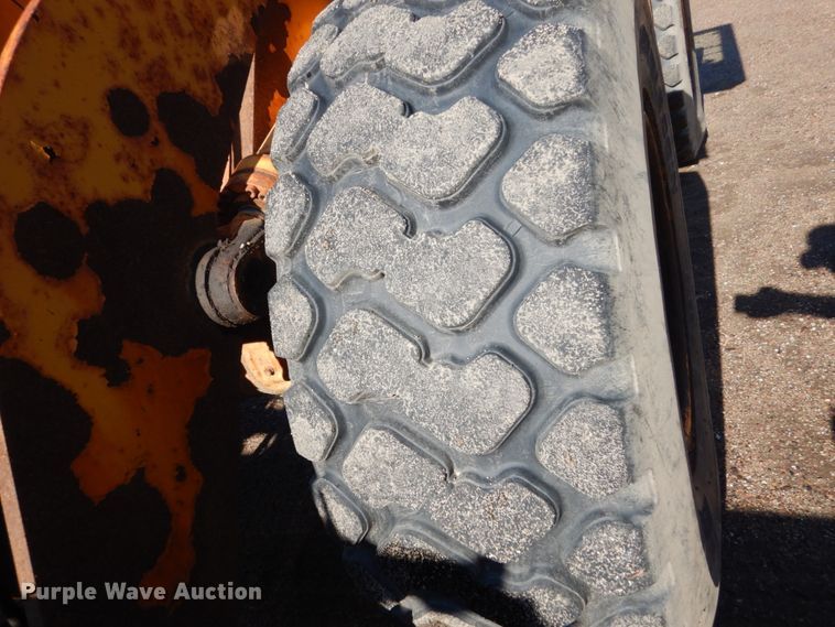 image for item DC8753 Hyundai HL730-3  wheel loader