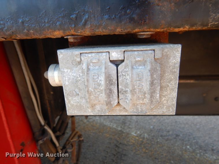 image for item DC8754 2011 International WorkStar 7500  bucket truck