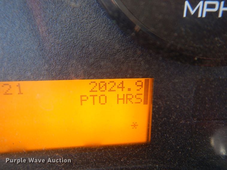 image for item DC8754 2011 International WorkStar 7500  bucket truck