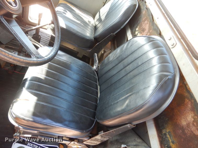 image for item DC8755 1982 Oshkosh WT-2206  snow blower truck