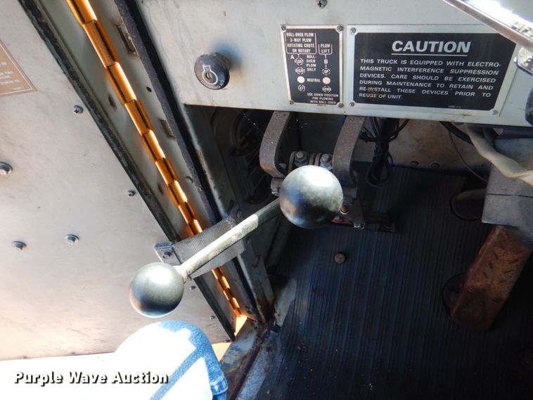 image for item DC8755 1982 Oshkosh WT-2206  snow blower truck