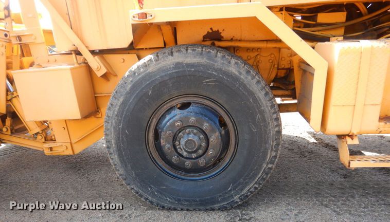 image for item DC8755 1982 Oshkosh WT-2206  snow blower truck