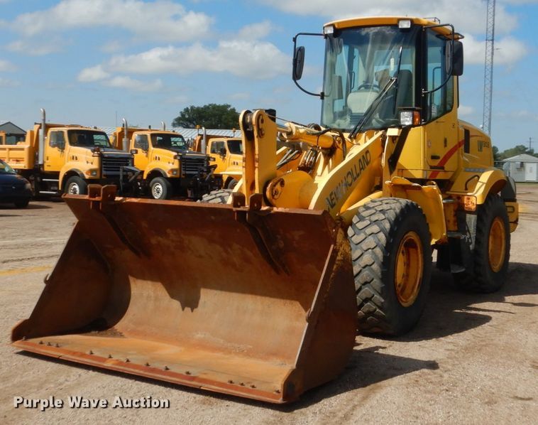 image for item DC8756 2005 New Holland LW130B  wheel loader