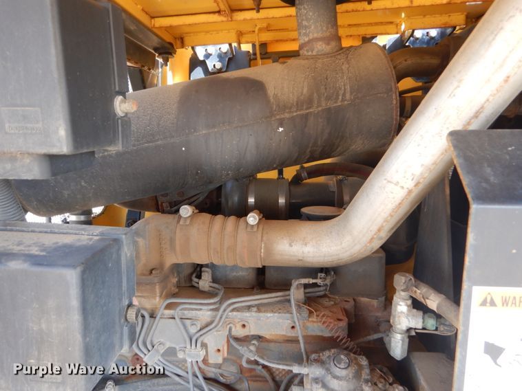 image for item DC8756 2005 New Holland LW130B  wheel loader