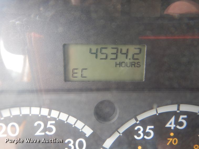 image for item DC8757 2004 Sterling L9500  dump truck