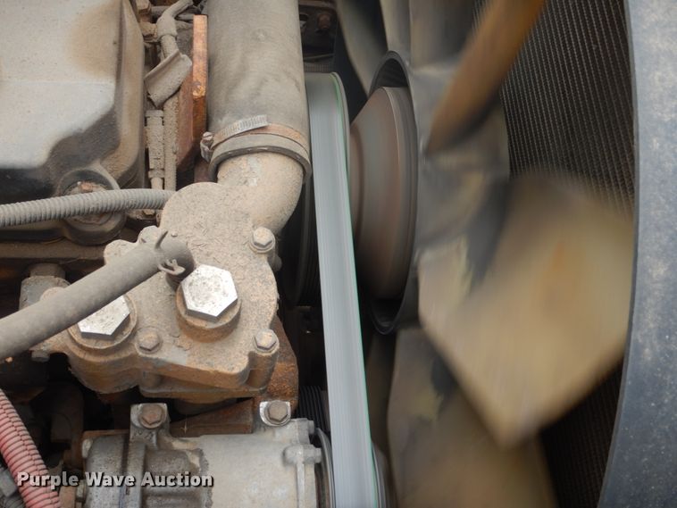 image for item DC8757 2004 Sterling L9500  dump truck