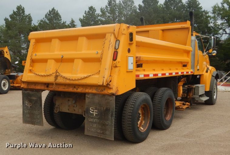 image for item DC8758 2004 Sterling L9500  dump truck