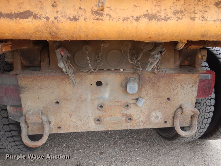 image for item DC8758 2004 Sterling L9500  dump truck