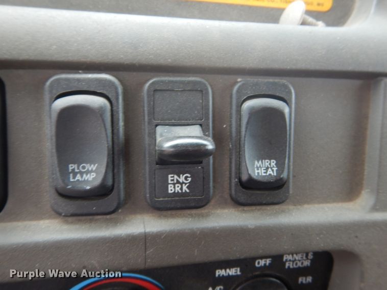 image for item DC8758 2004 Sterling L9500  dump truck