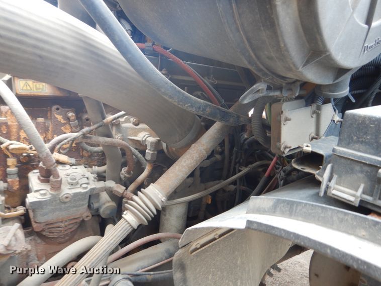 image for item DC8758 2004 Sterling L9500  dump truck