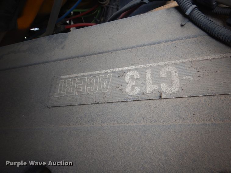 image for item DC8758 2004 Sterling L9500  dump truck