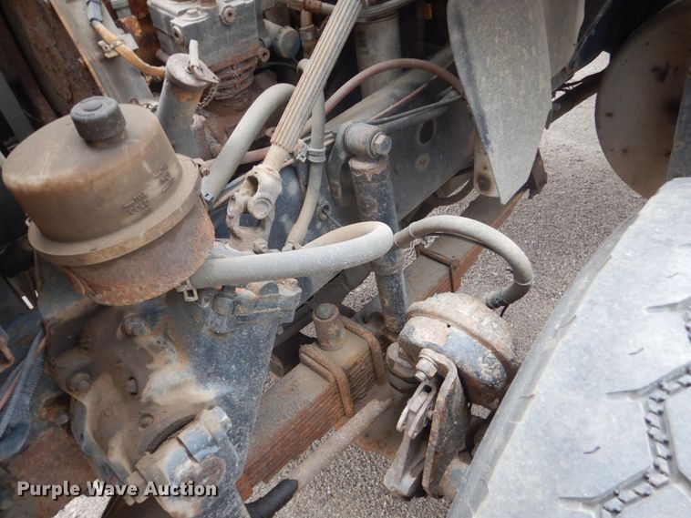 image for item DC8758 2004 Sterling L9500  dump truck