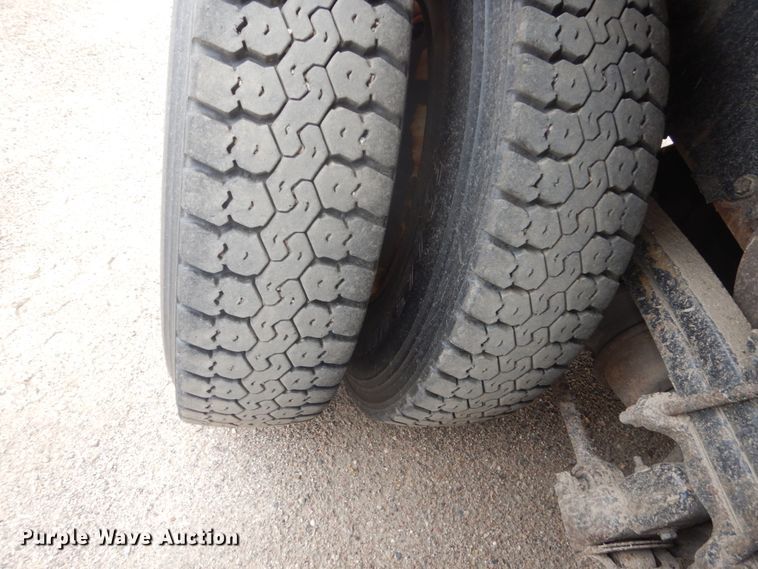 image for item DC8758 2004 Sterling L9500  dump truck