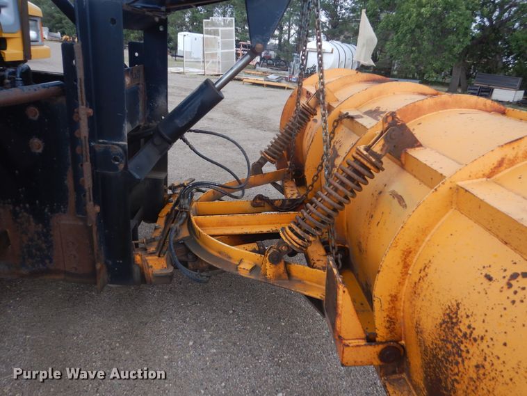 image for item DC8759 2006 Sterling L9500  dump truck