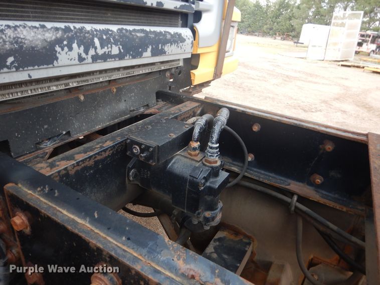 image for item DC8759 2006 Sterling L9500  dump truck