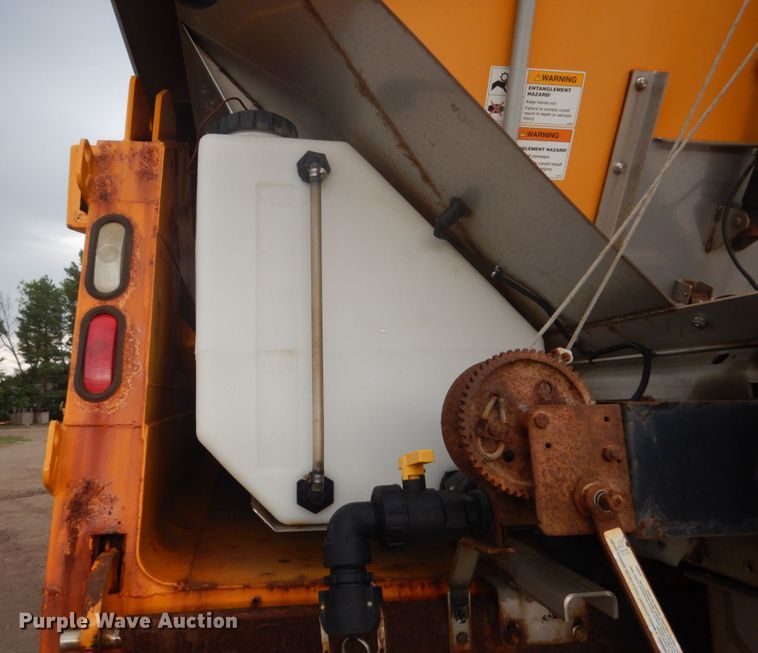 image for item DC8759 2006 Sterling L9500  dump truck