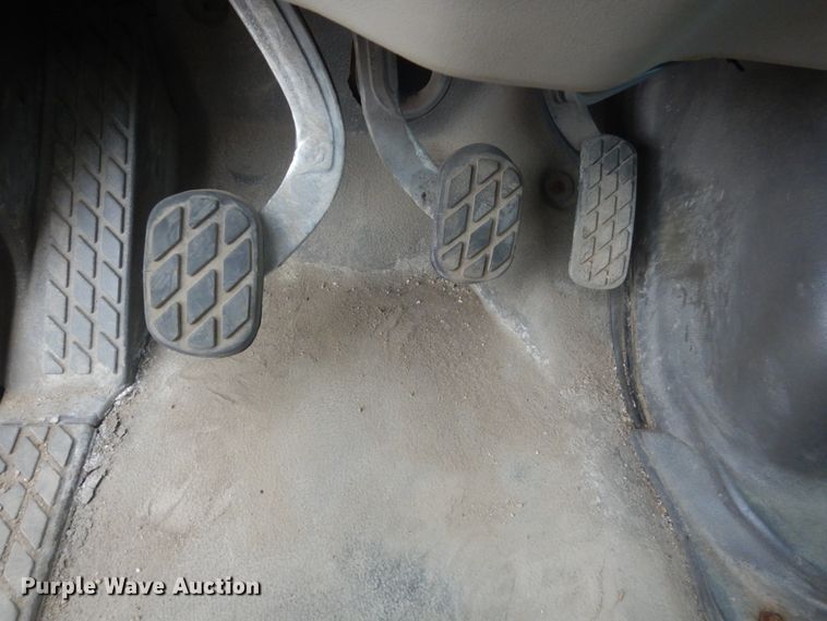 image for item DC8759 2006 Sterling L9500  dump truck