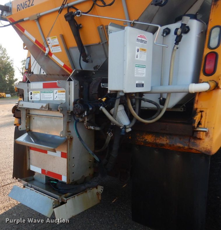 image for item DC8761 2004 Sterling L9500  dump truck