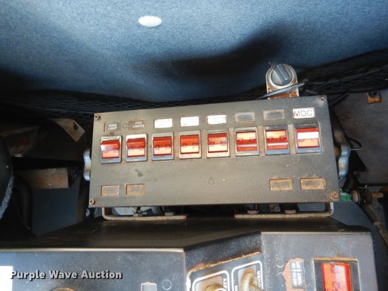 image for item DC8761 2004 Sterling L9500  dump truck