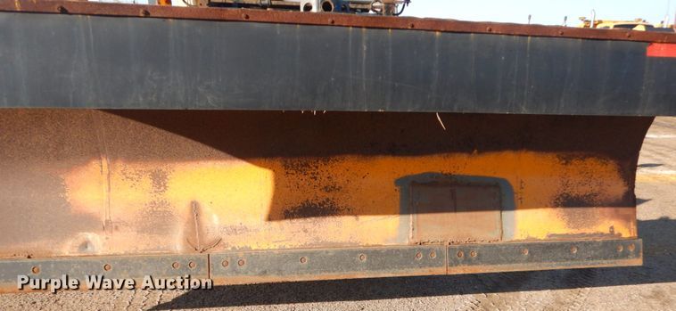 image for item DC8762 2005 Sterling L9500  dump truck