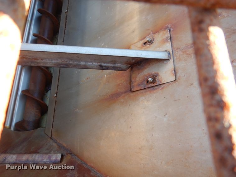 image for item DC8762 2005 Sterling L9500  dump truck