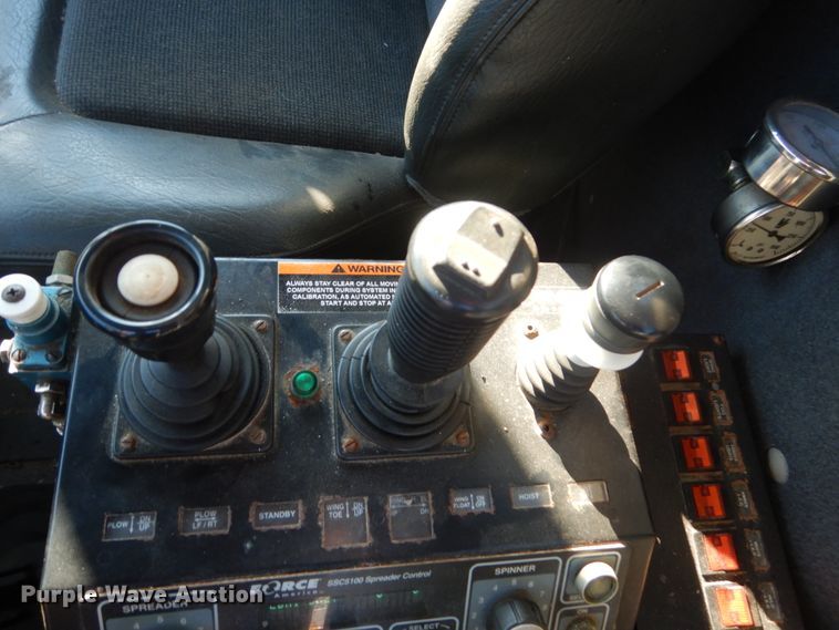 image for item DC8762 2005 Sterling L9500  dump truck