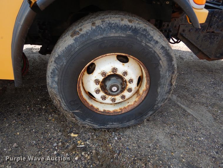 image for item DL6250 2005 Sterling LT9500  dump truck