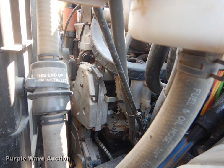 image for item DL6269 2012 International 7400  oil distributor truck