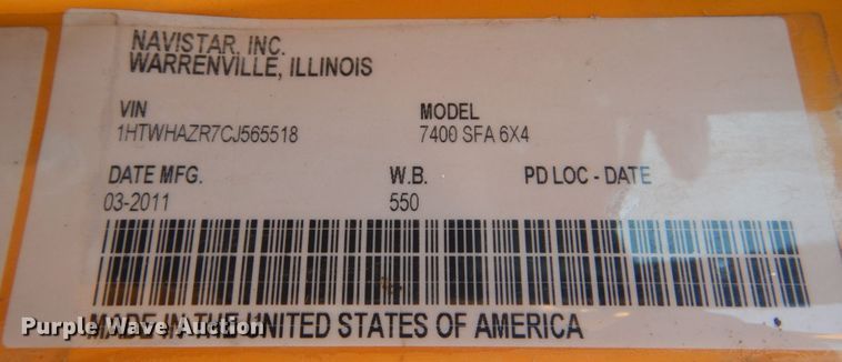 image for item DL6269 2012 International 7400  oil distributor truck