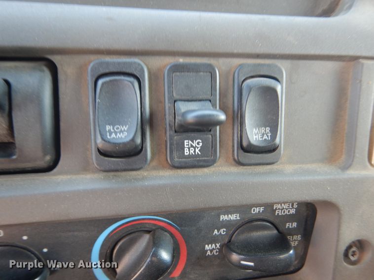 image for item DL6270 2005 Sterling LT9500  dump truck