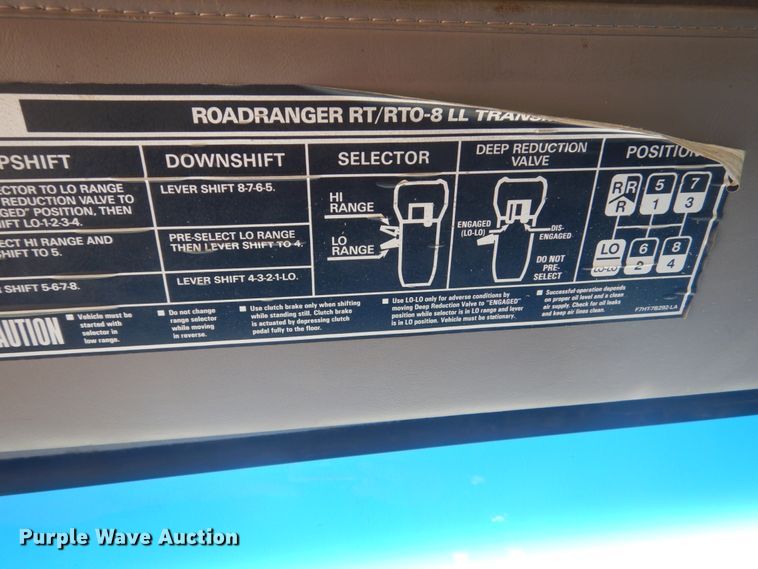 image for item DL6270 2005 Sterling LT9500  dump truck
