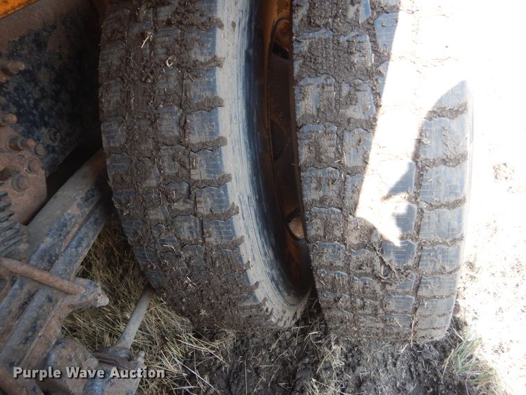 image for item DL6270 2005 Sterling LT9500  dump truck