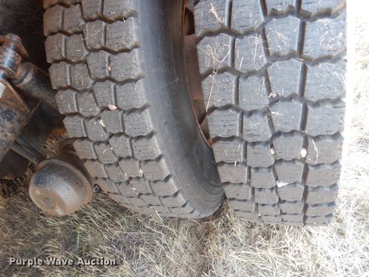 image for item DL6270 2005 Sterling LT9500  dump truck