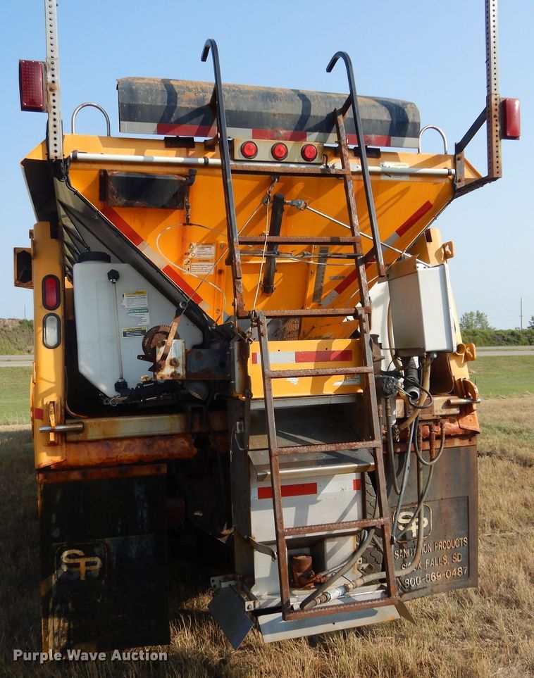 image for item DL6272 2005 Sterling LT9500  dump truck