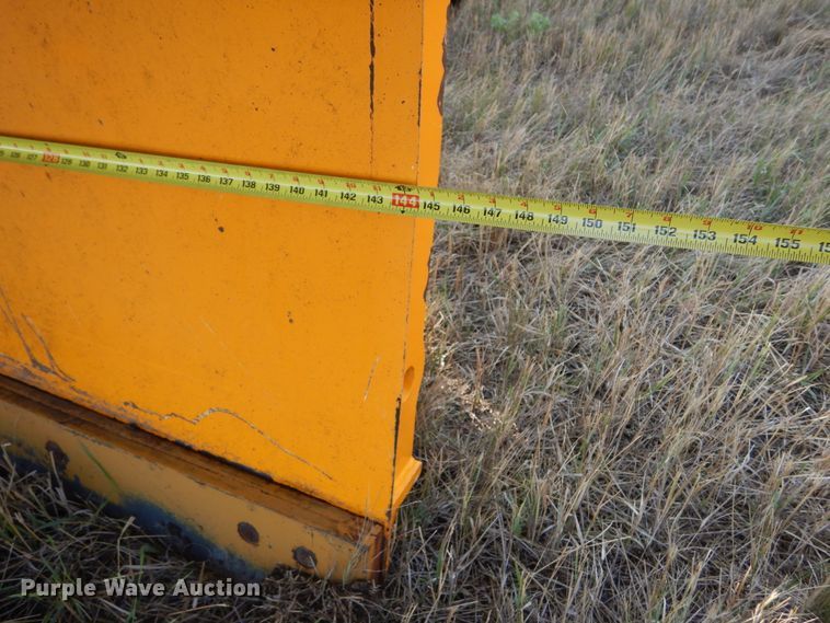 image for item DL6272 2005 Sterling LT9500  dump truck