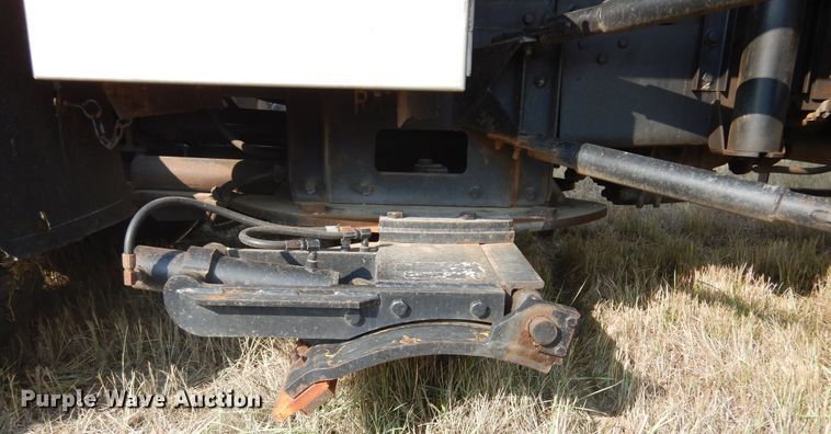 image for item DL6272 2005 Sterling LT9500  dump truck