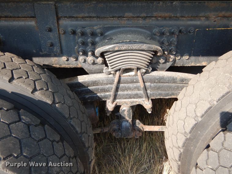 image for item DL6272 2005 Sterling LT9500  dump truck