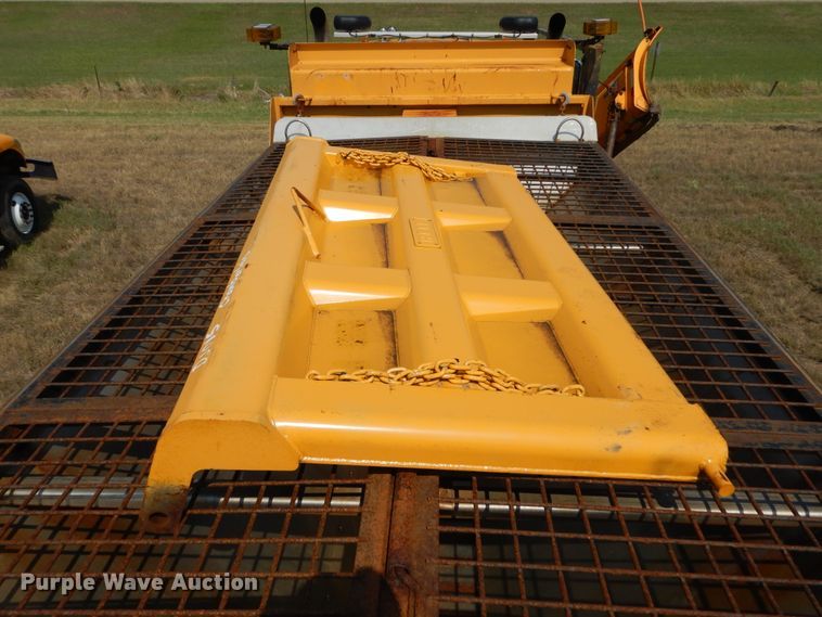 image for item DL6272 2005 Sterling LT9500  dump truck