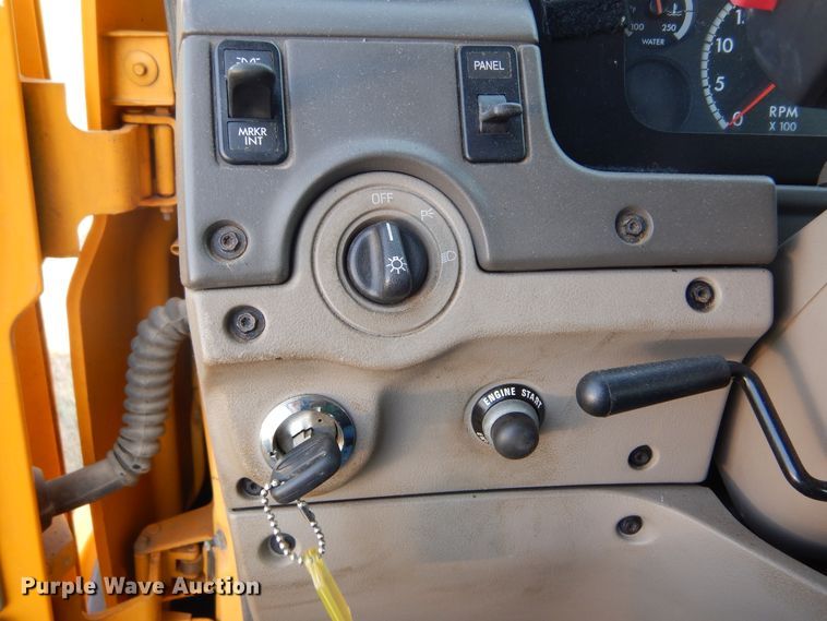 image for item DL6272 2005 Sterling LT9500  dump truck