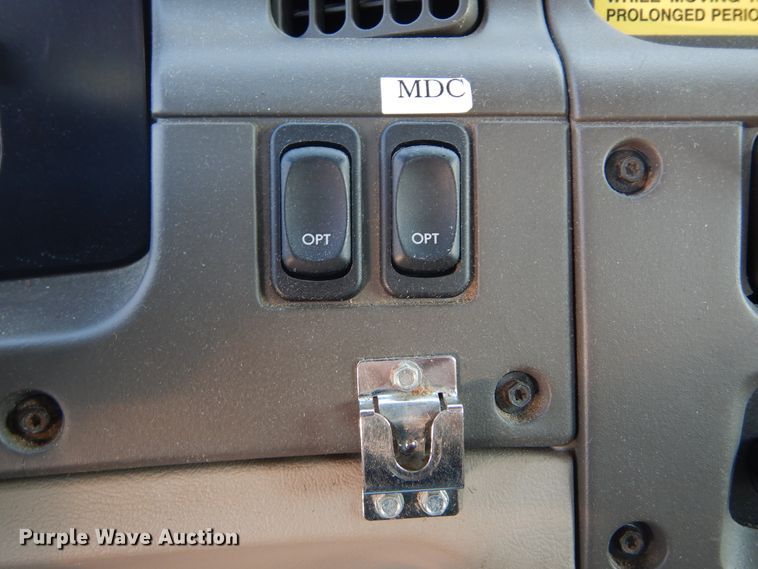 image for item DL6272 2005 Sterling LT9500  dump truck