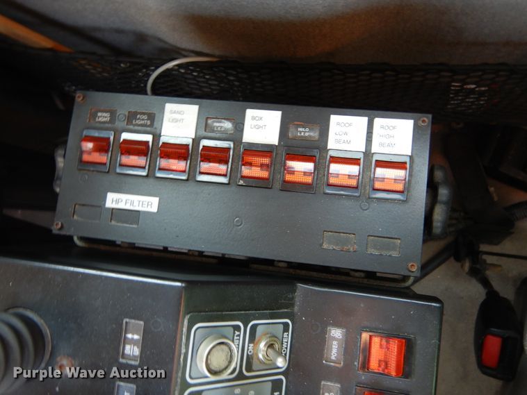 image for item DL6272 2005 Sterling LT9500  dump truck