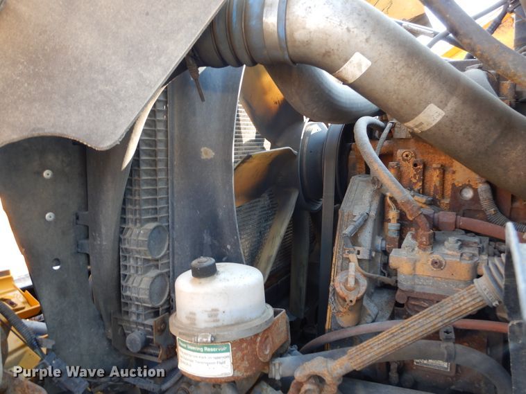 image for item DL6272 2005 Sterling LT9500  dump truck