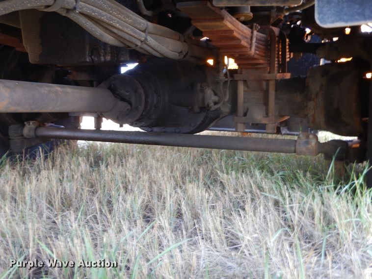 image for item DL6272 2005 Sterling LT9500  dump truck